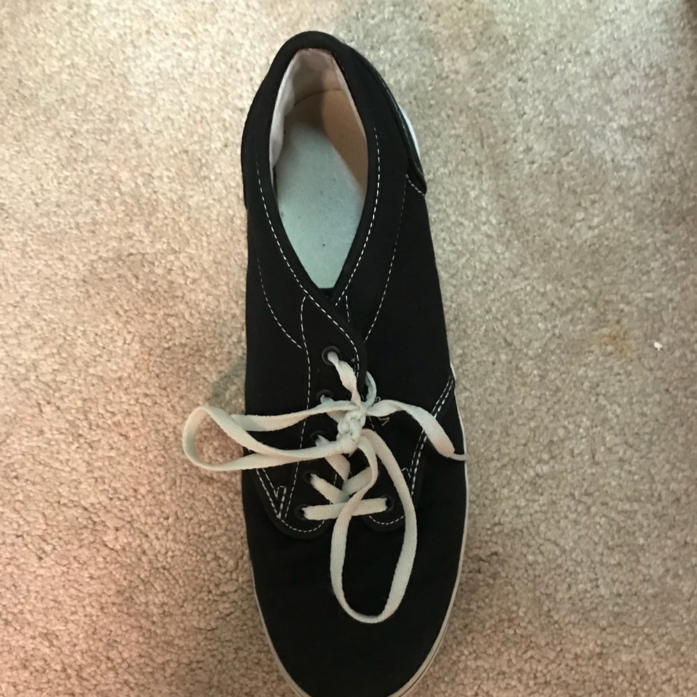 Black Low Top Vans
